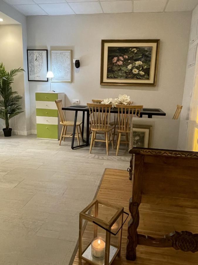 Plaza Centro Mercado Apartment *